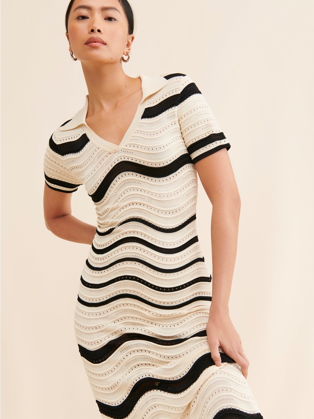 Callahan Cream and Black Wave Knit V‑Neck Dress